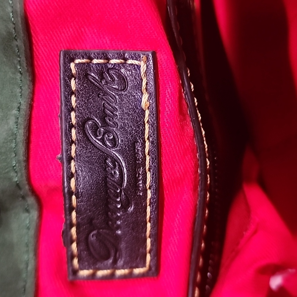 Dooney&Bourke - Picture 6 of 6